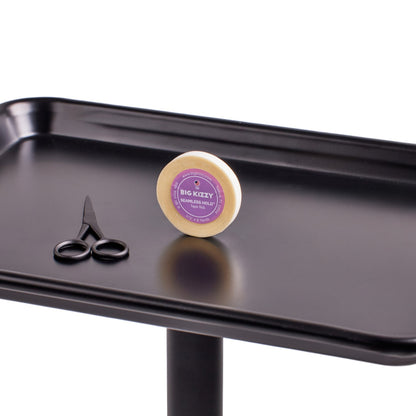 Seamless Hold Tape Roll on Tray